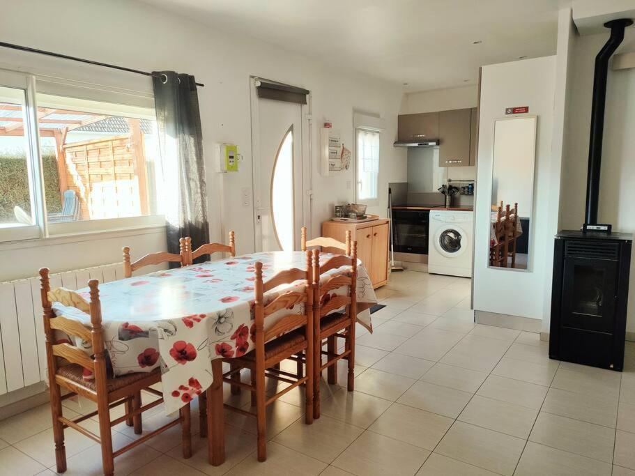 Maison Cosy A Proximite De La Plage Hermanville-sur-Mer Екстериор снимка